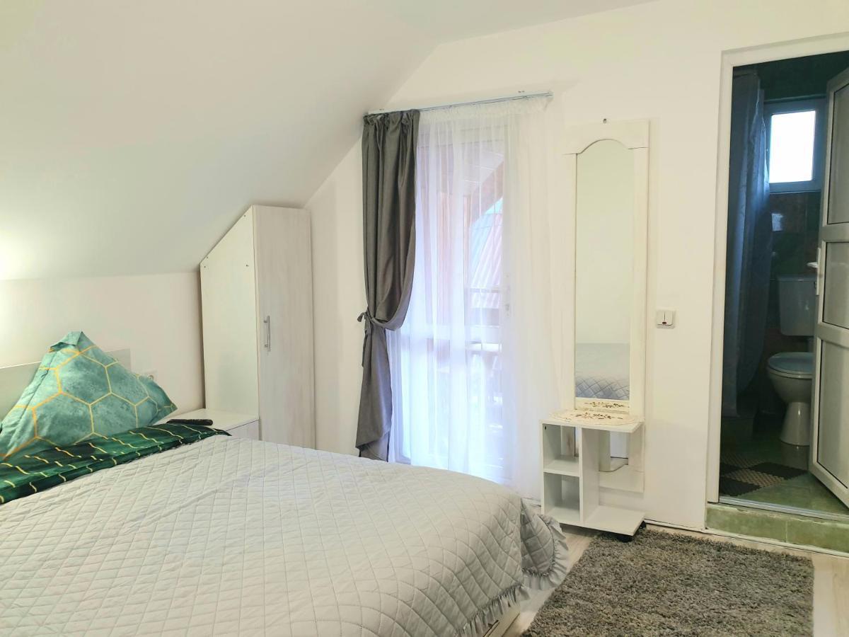 Vila Giulia Voineasa Exteriér fotografie